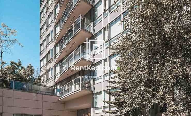 2 Bedroom 1070 ft2 Apartment For Rent In Metropolitan Tower Yaletown - Rentkea.com Canada