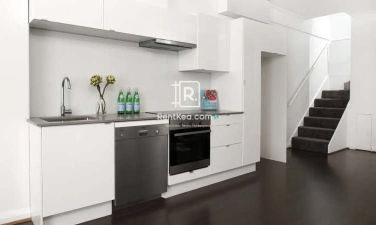 2 Bedrooms Apartment for Rent in 304/26 Kippax Street Surry Hills NSW 2010