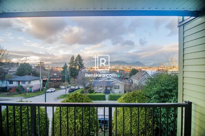 1016 East 8th Avenue #303 Vancouver BC Canada