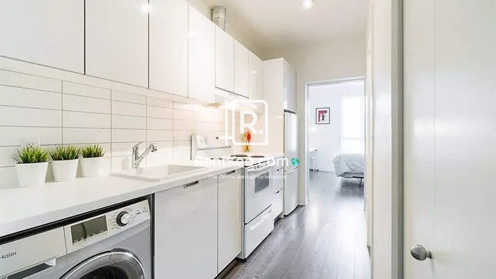 138 East Hastings Street #506 Vancouver BC Canada