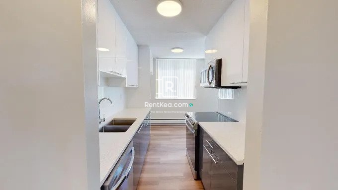 South Granville Apartments 1355 14th Ave Vancouver BC Canada