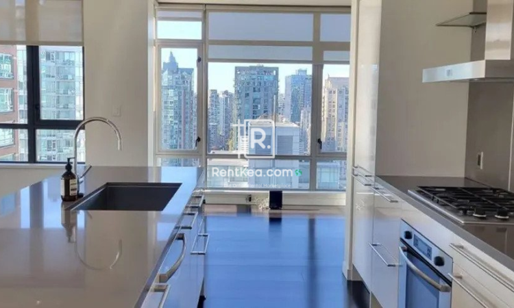 788 Richards Street #26 Vancouver BC Canada