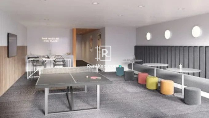 Comma Fraser Aprts 695 East 19th Ave Vancouver BC Canada