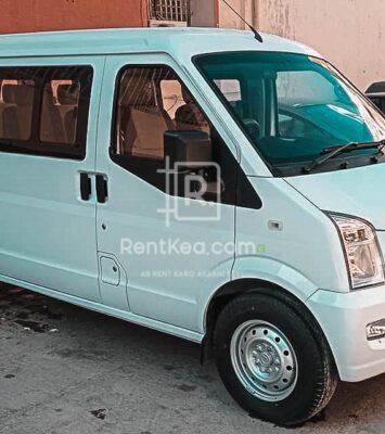 Bolan, Hijet, Hiace and c37 van for rent in Karachi - Rentkea