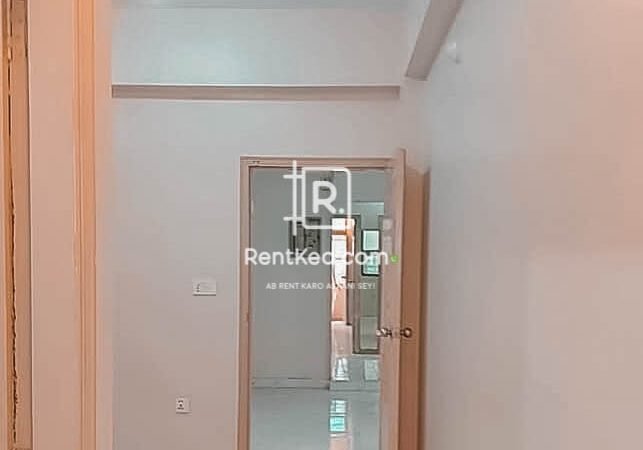 3 Bedroom DD apartment for rent in Nishat Commercial DHA Phase 6 - Rentkea