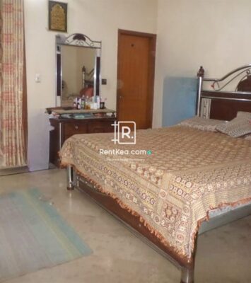 4 Bedrooms Upper Portion For Rent in Block 4 Federal B Area Karachi