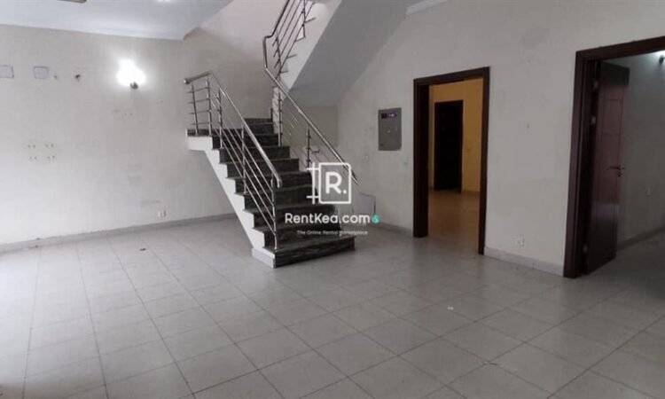 3 Bedrooms House for Rent in Bahria Town Karachi