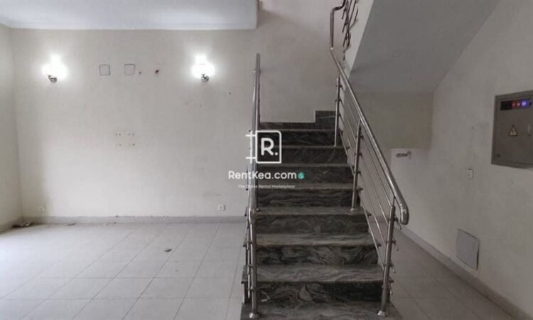 3 Bedrooms House for Rent in Bahria Town Karachi