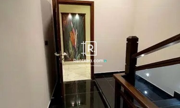 3 Bedrooms Ground Floor portion for rent in KDA Officers Society Karachi