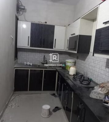 2 Bedrooms Upper portion for rent in Gulistan e Jauhar Karachi