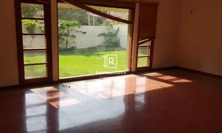 4 Bedrooms Bungalow for rent in DHA Phase 5 Karachi