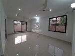 5 Bedrooms Bungalow for rent in Navy Housing Scheme Karsaz Karachi - Rentkea