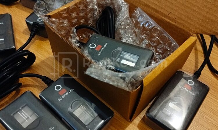 digital persona 5100 - Fingerprint Reader